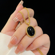 Schwarzer Onyx Halskette aus 18K vergoldet Copper