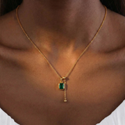 Grüner Chalcedon Pendant Halskette aus 18K vergoldet Copper